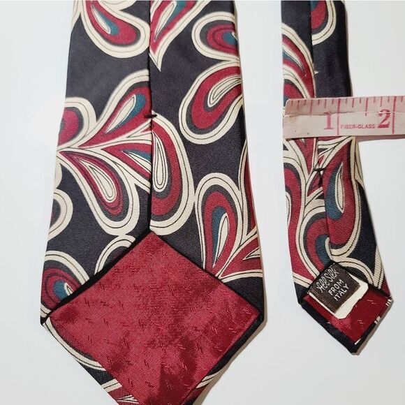 Vintage Black Geometric Artsy Scroll Print Raymond Levine Silk Neck Tie - Picture 5 of 9